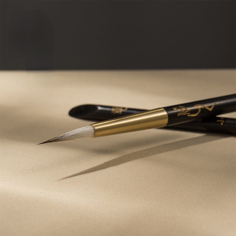 ���� �Ӹ� �߱��� ȸȭ ���� ���� �귯�� �� Ȳ�� ��� �� ��..