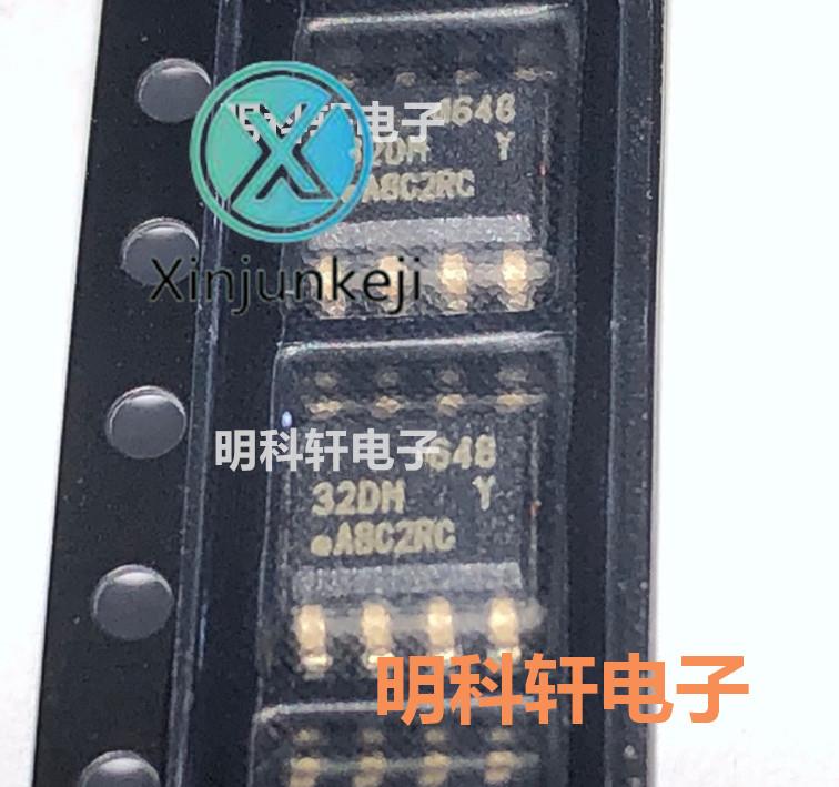 10pcs  ο AT24C32D-SSHM-T ..